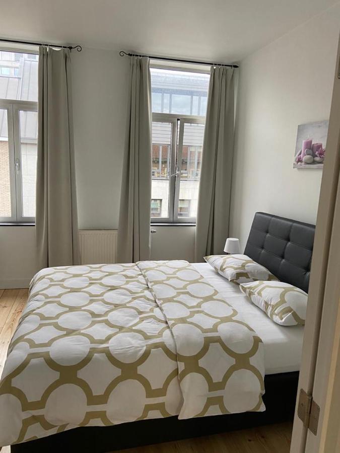Modern Apartment Third Floor بروكسل المظهر الخارجي الصورة